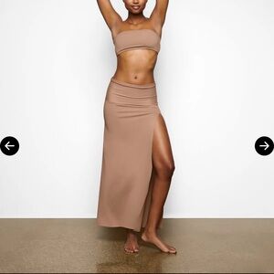 SKIMS sienna sculpting swim maxi skirt size medium
